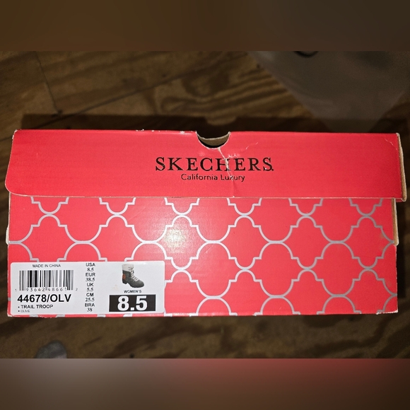 Skechers Women's Trail Troop Green And Brown Winter Boots - Picture 9 of 9